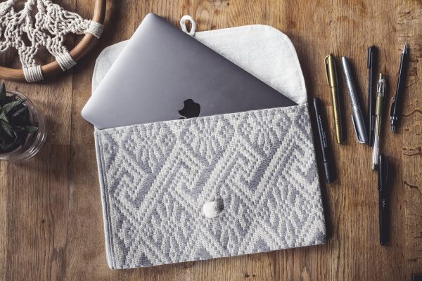 ručně tkaná taška Grey 11″ z bavlněné příze