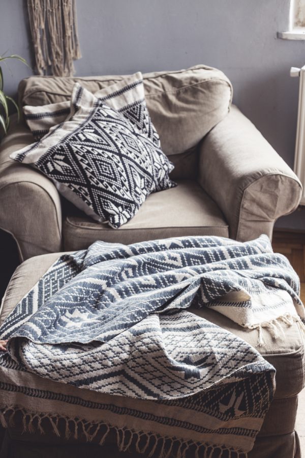 Přehoz na postel Lazy Morning 200 x 80 cm z bavlněné příze
