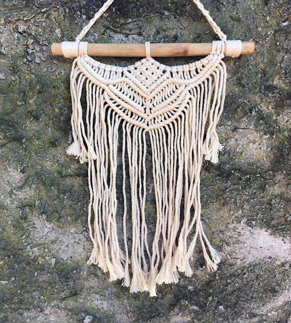 závěsná dekorace macramé baby Sweet