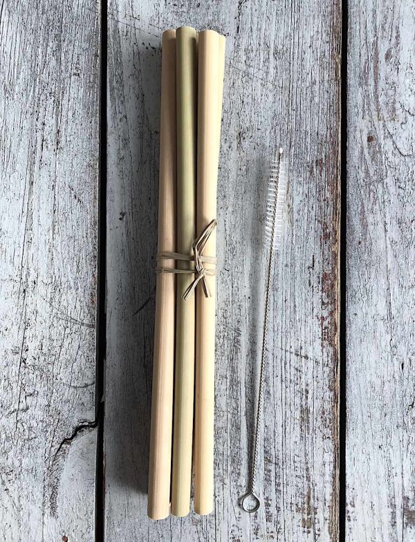 přírodní bambusová brčka 5 ks a kartáček zvlášť na prknech