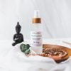 ajurvédská mlha Mindfulness s vůní esenciálních olejů citrónové trávy, muškátového oříšku, hřebíčku a vanilky