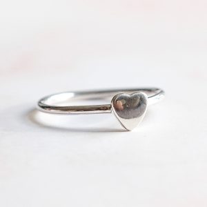 Stříbrný prsten Sweet Heart z kolekce Yoga & Surf