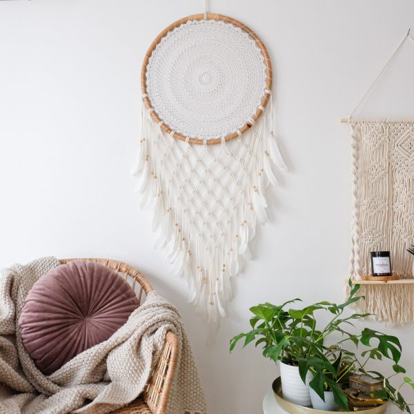 Lapač snů bílý s macramé v bambusovém kruhu 140cm