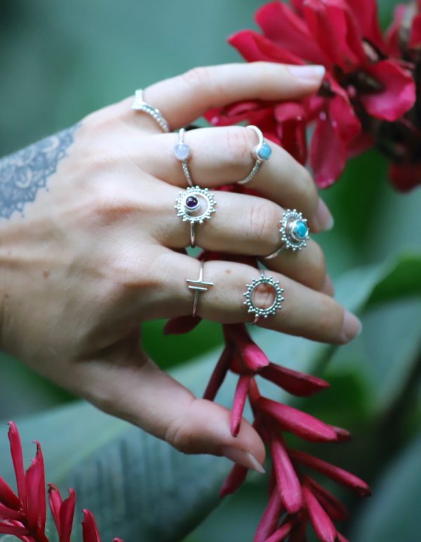 stříbrné prsteny zpracované zlatnickou rodinnou firmou na Bali