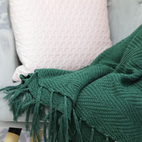 Luxusní pletená deka lahvově zelená z měkoučkého materiálu