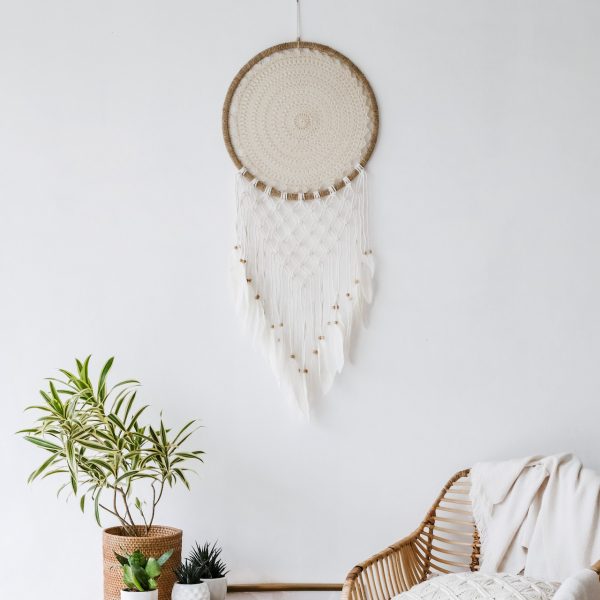 lapac-snu-travovy-macrame-pericka-bezovy-trendy-boho-styl