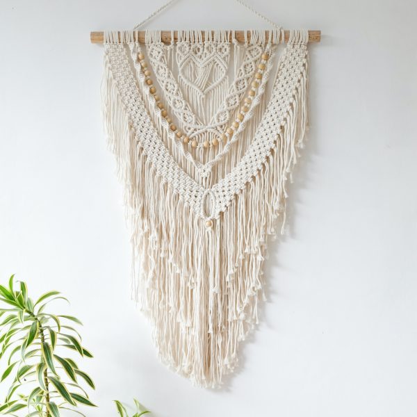 macrame-novy-trend-pletene-dekorace-zavesna-boho-styl-rucni-vyroba