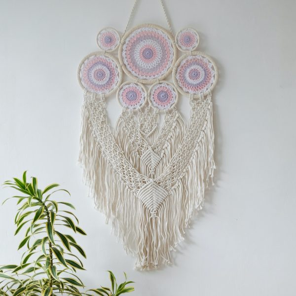 macrame-novy-trend-pletene-dekorace-zavesna-boho-styl-rucni-fair-trade-vyroba-detail