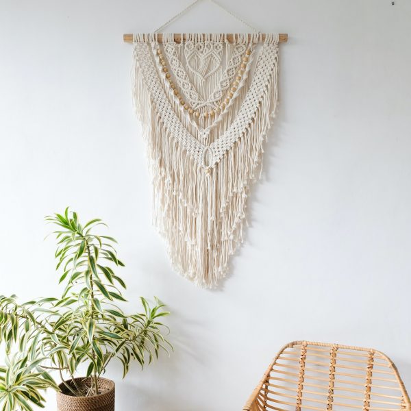 macrame-novy-trend-pletene-dekorace-zavesna-boho-styl-rucni-vyroba