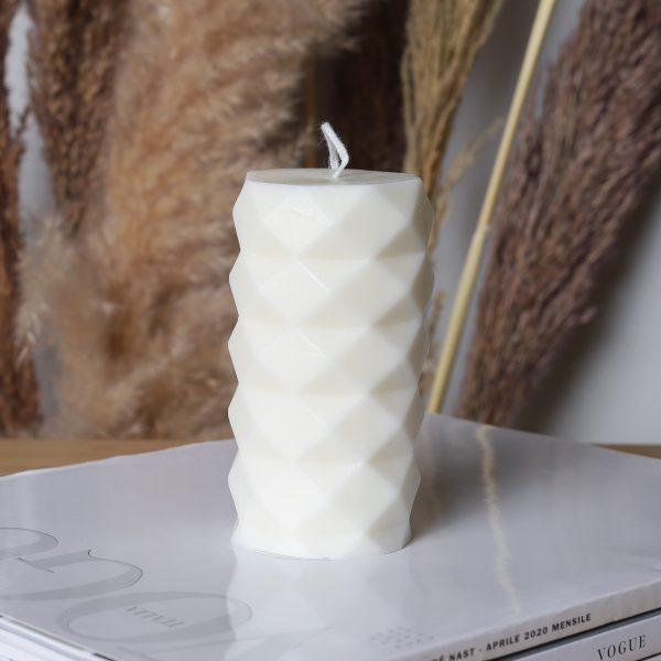 Designová svíčka Diamond Anglická hruška a Frézie