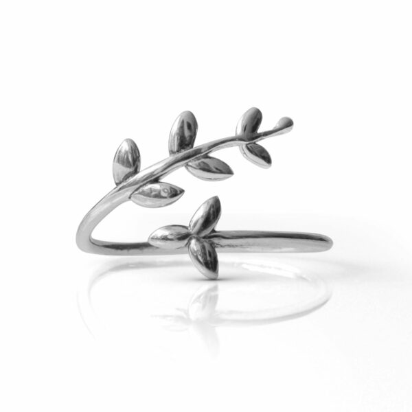 Stříbrný prsten Spring Love