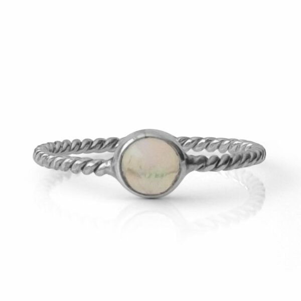 Stříbrný prsten s Opálem Twist