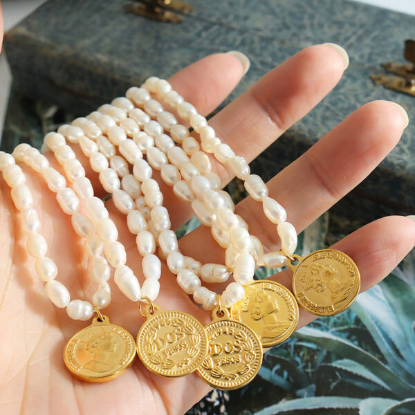 Perlový náhrdelník s Mincí pozlacený